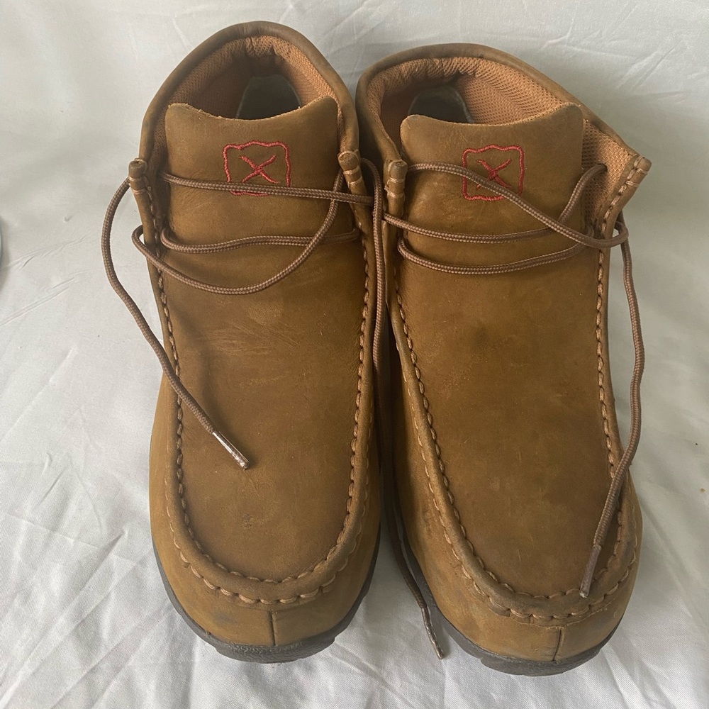 Steel toe twisted x